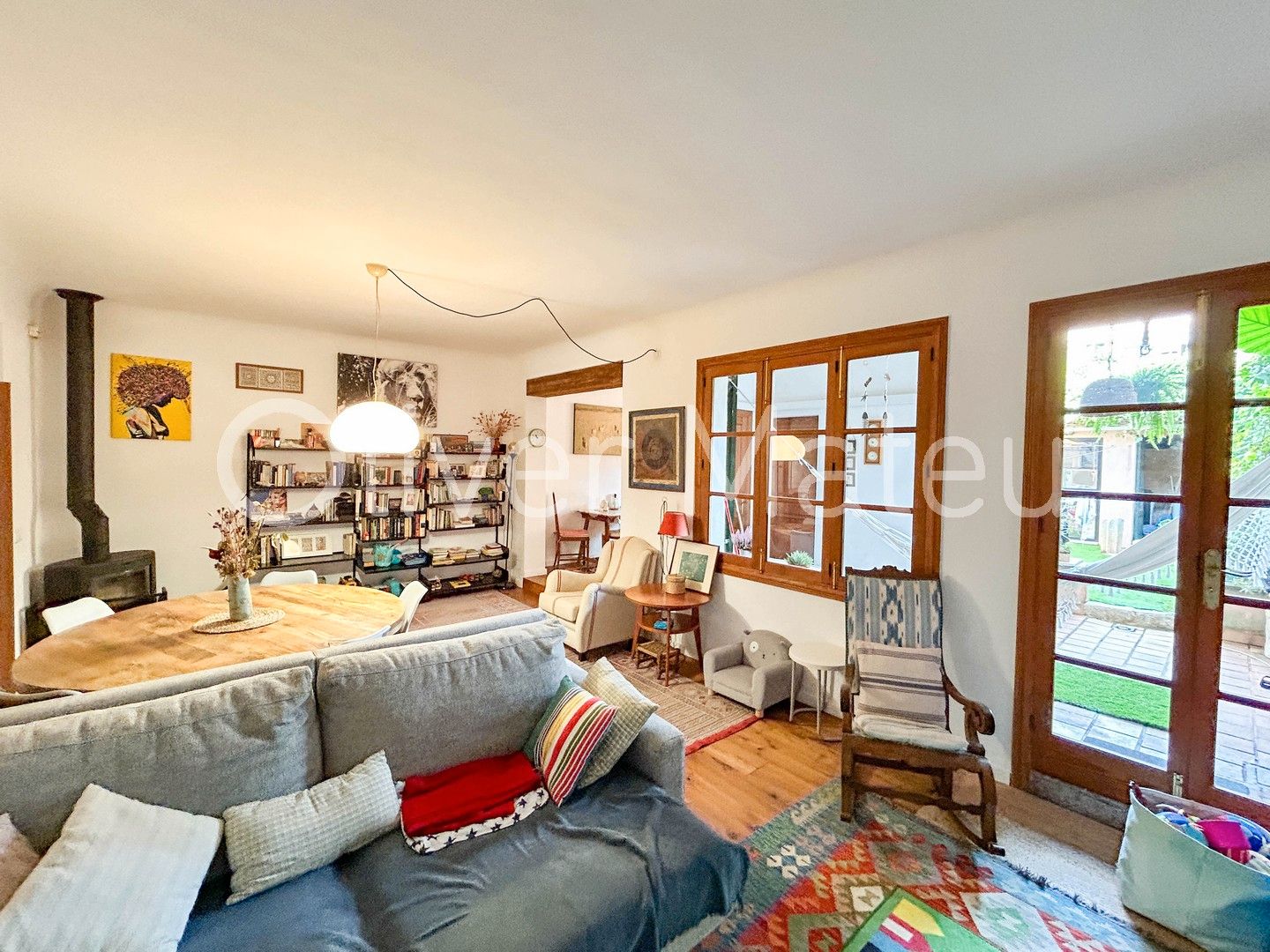Sala d'estar de Casa o xalet en venda en Santa María del Camí amb Aire condicionat, Jardí privat i Terrassa
