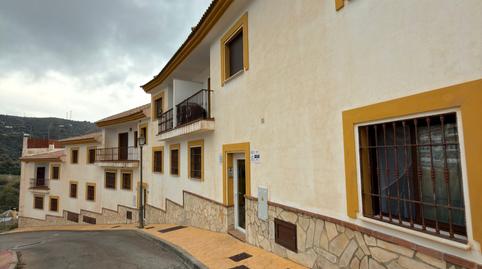 Foto 2 de Apartament en venda a Calle Purifaleja, Alcaucín, Málaga