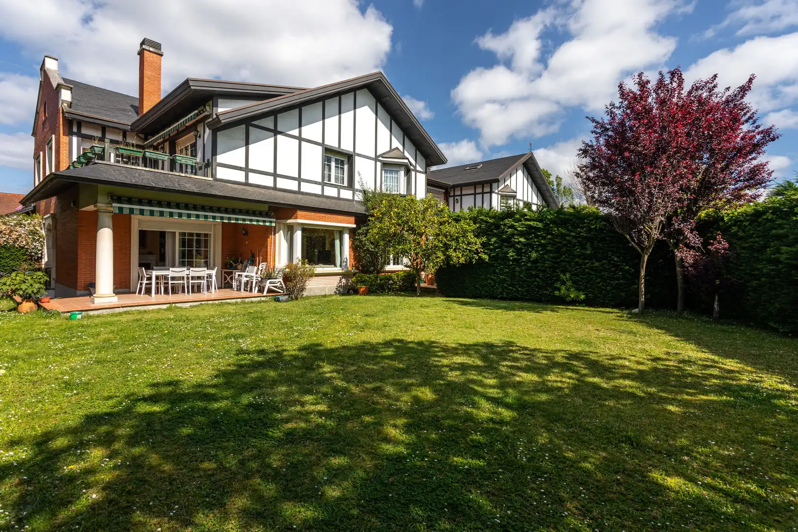 Vista exterior de Casa adosada en venta en Getxo  con Calefacción, Terraza y Trastero