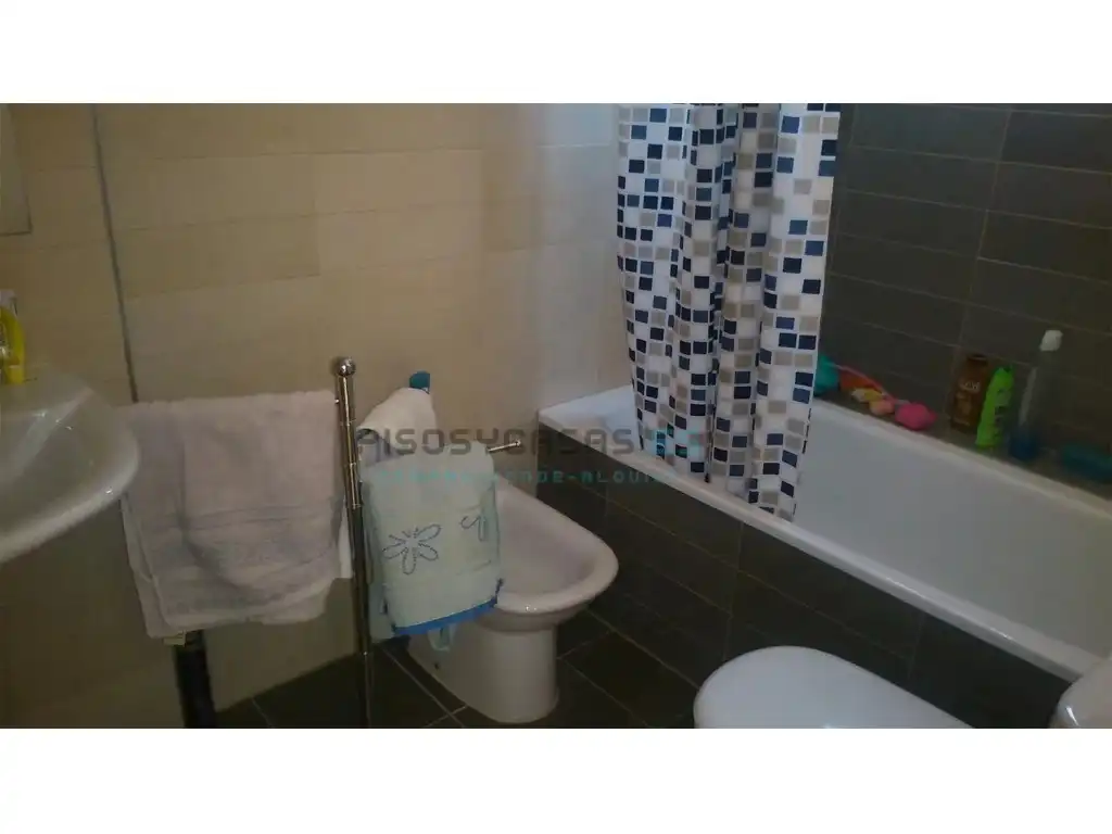 Bathroom of Detached homes for sale in Alborache  with Air Conditioner, Private garden and Terrace