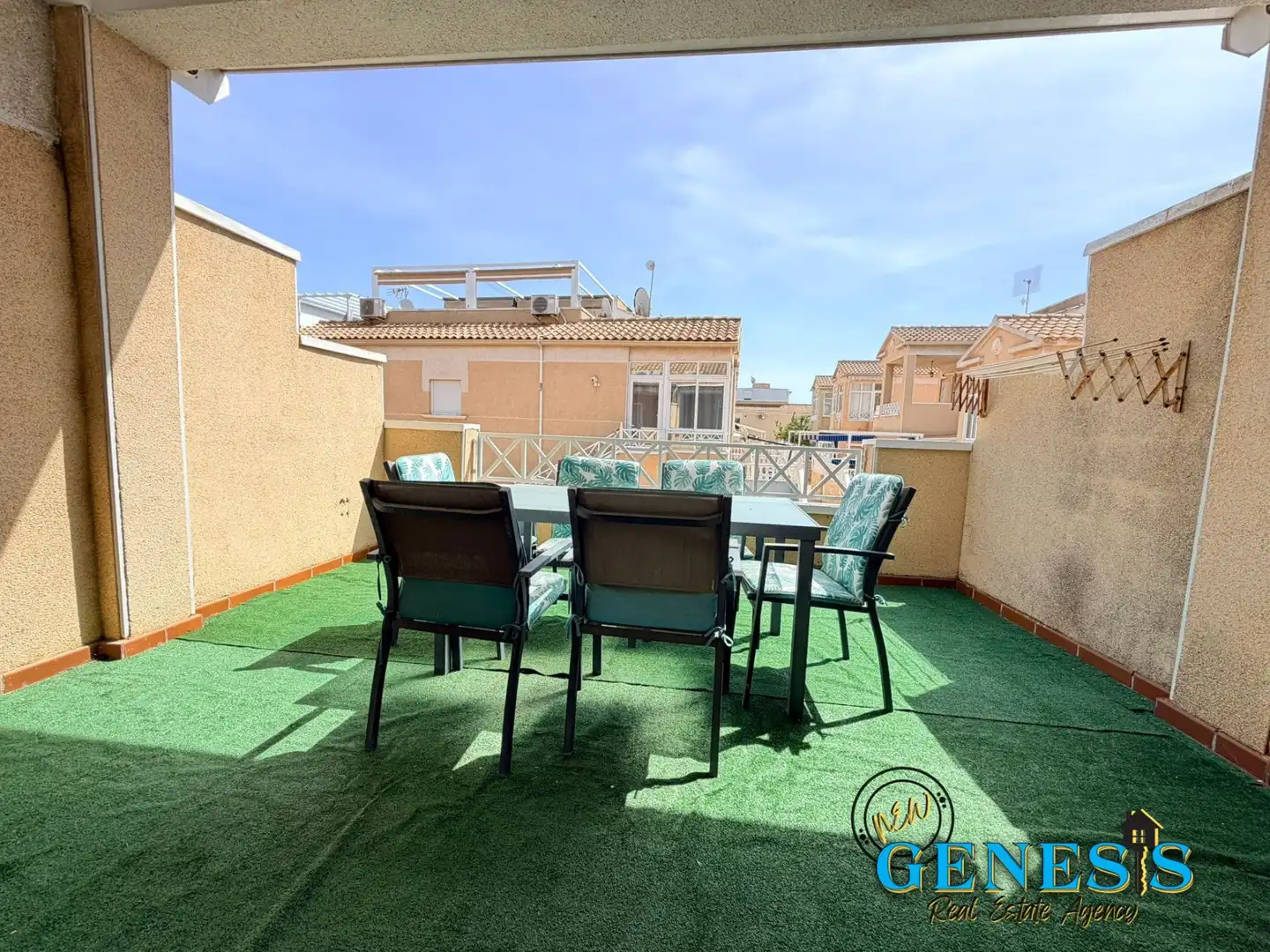 Doppelhaushälfte mit Terrasse zum Verkauf in Calle Federico Lopez Pizana 57