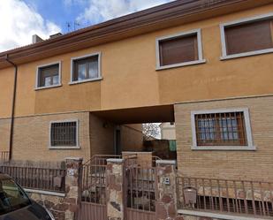 Single-family semi-detached for sale in C/ San Agustín, Albarreal de Tajo