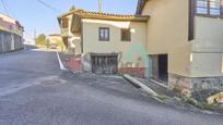 Exterior view of Single-family semi-detached for sale in Ribera de Arriba