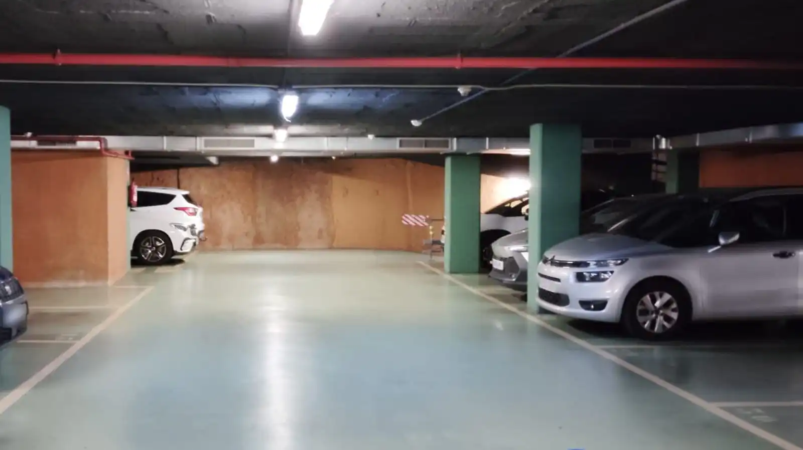 Garaje de alquiler en CALLE CAMPO FLORIDO, 9, El Congrés i els Indians