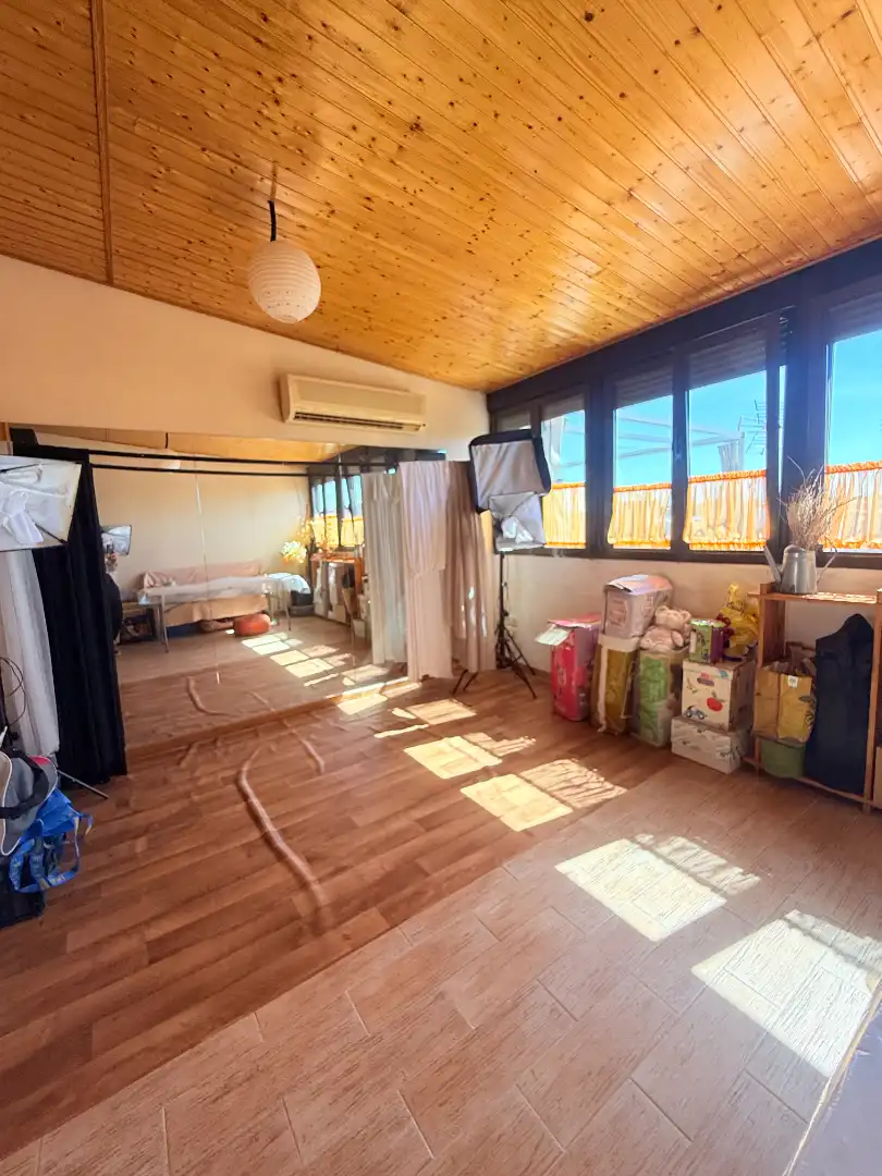 Habitación de Casa adosada en venta en San Sebastián de los Reyes con Aire acondicionado, Calefacción y Jardín privado