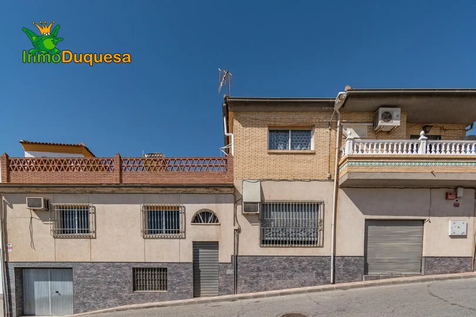 Casa a schiera con terrazza in vendita a Atarfe