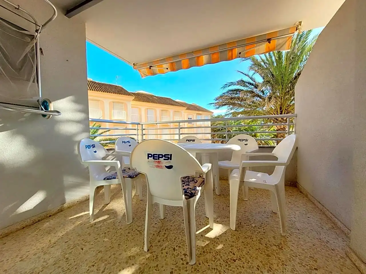 Terraza de Apartamento de alquiler en Miramar, Valencia