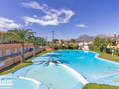 Swimming pool of Single-family semi-detached for sale in L'Alfàs del Pi  with Air Conditioner, Terrace and Swimming Pool