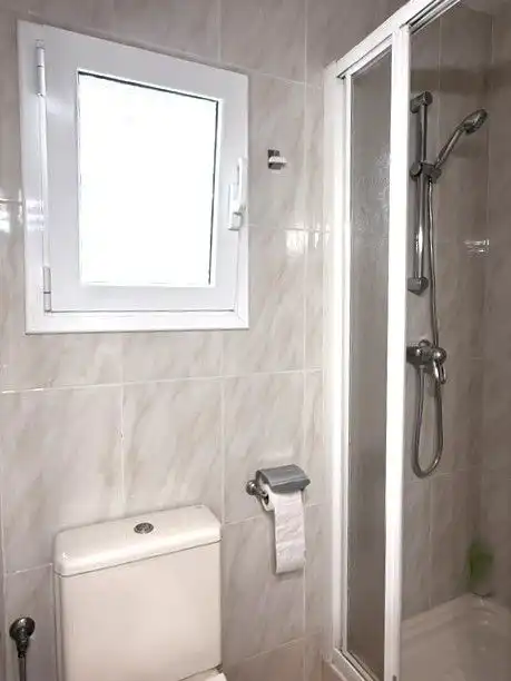 Bany de Àtic en venda en Sant Boi de Llobregat amb Aire condicionat, Calefacció i Parquet