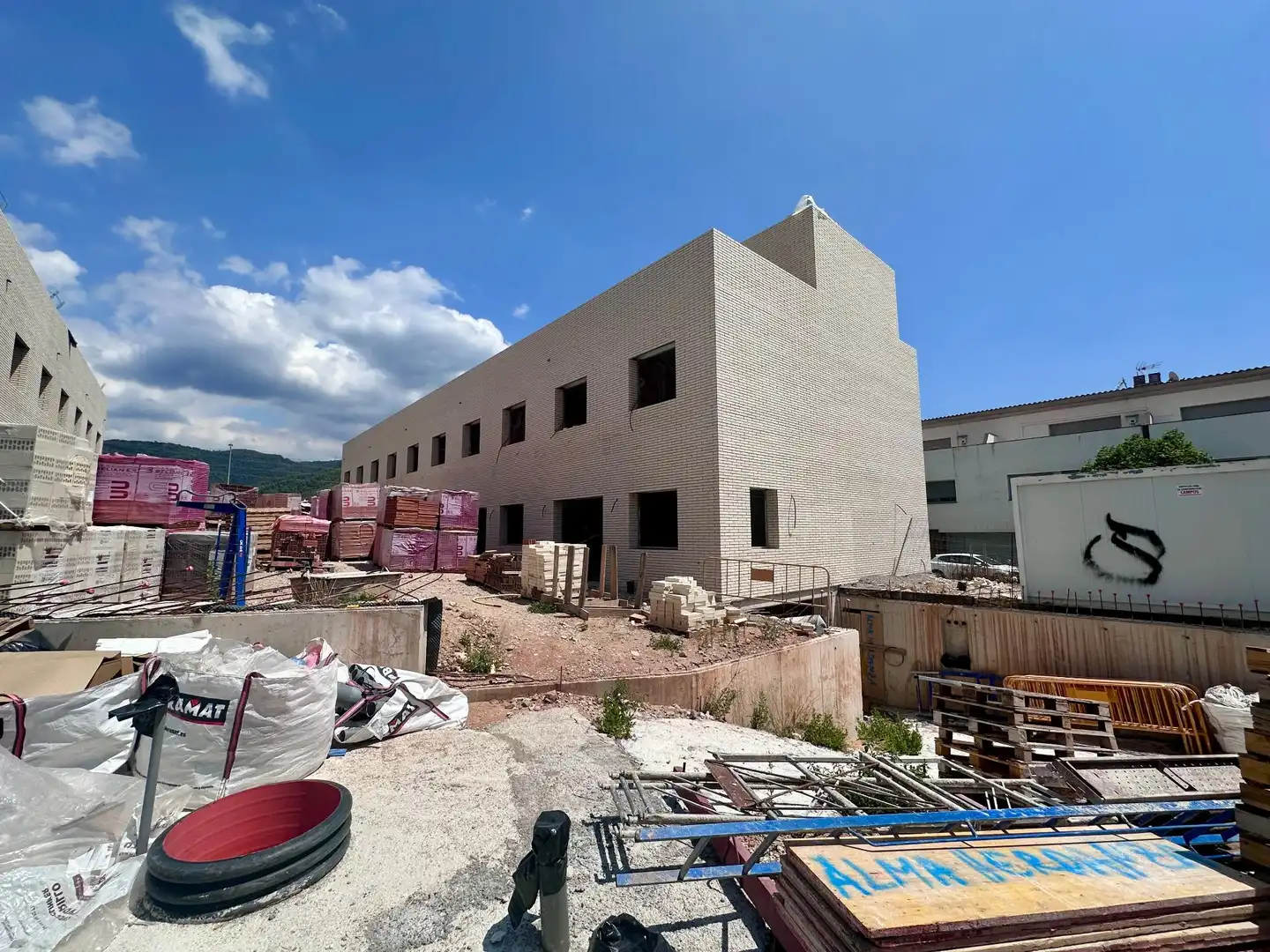 Vista exterior de Casa o chalet en venta en La Garriga con Aire acondicionado, Calefacción y Jardín privado