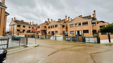 Photo 3 of Single-family semi-detached for sale in Cistérniga, Valladolid