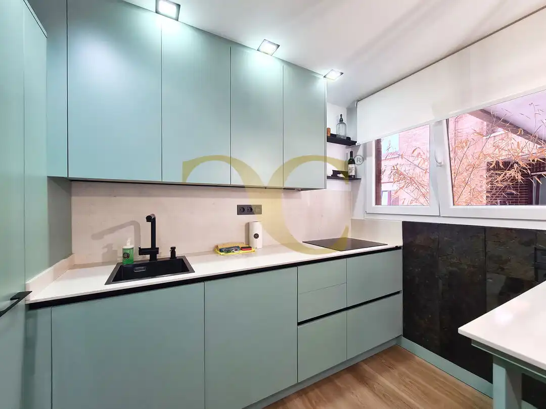 Küche von Wohnung zur Miete in Oviedo  mit Heizung, Terrasse und Möbliert