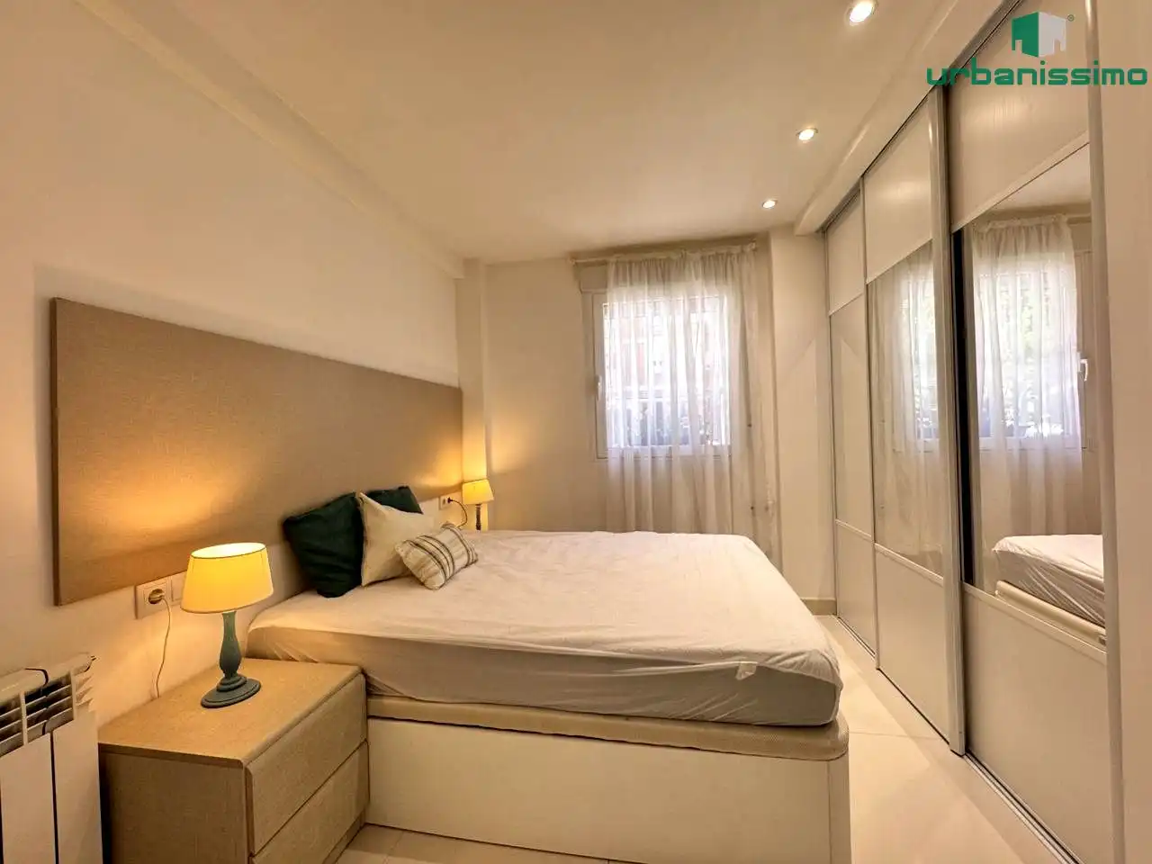 Bedroom of Apartments for rent in Madrid  with Air Conditioner, Heating and Furnished