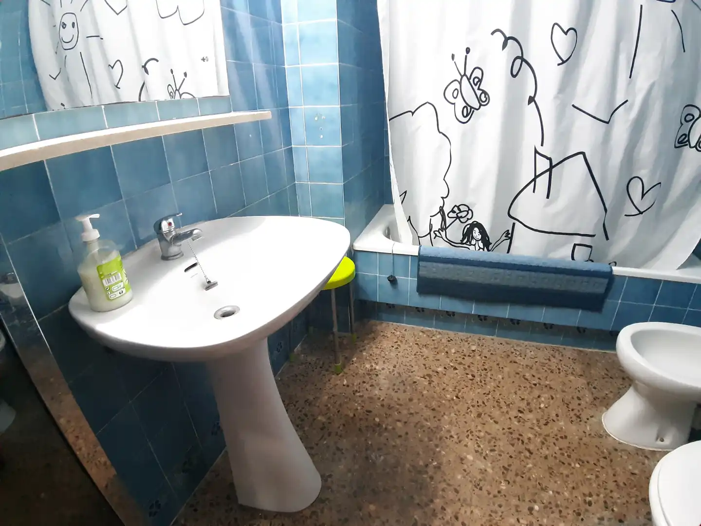 Baño de Piso en venta en Reus con Calefacción, Amueblado y Horno