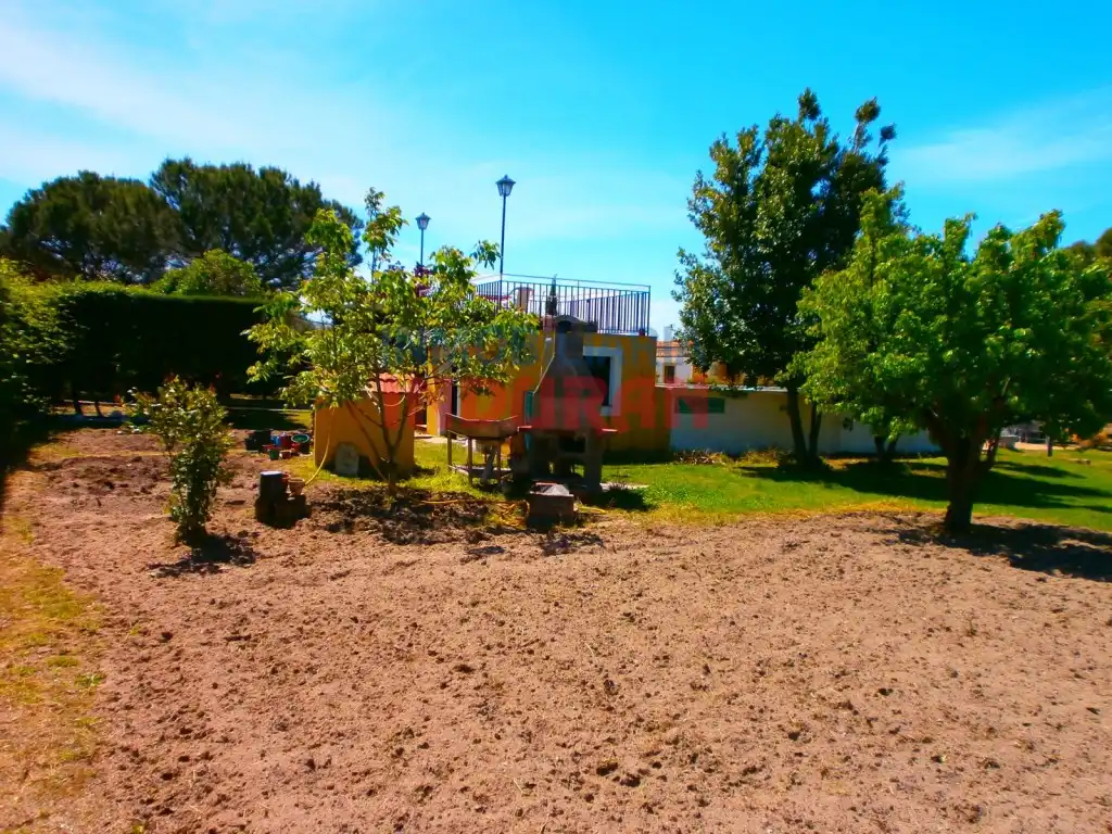Jardí de Finca rústica en venda en Saucedilla