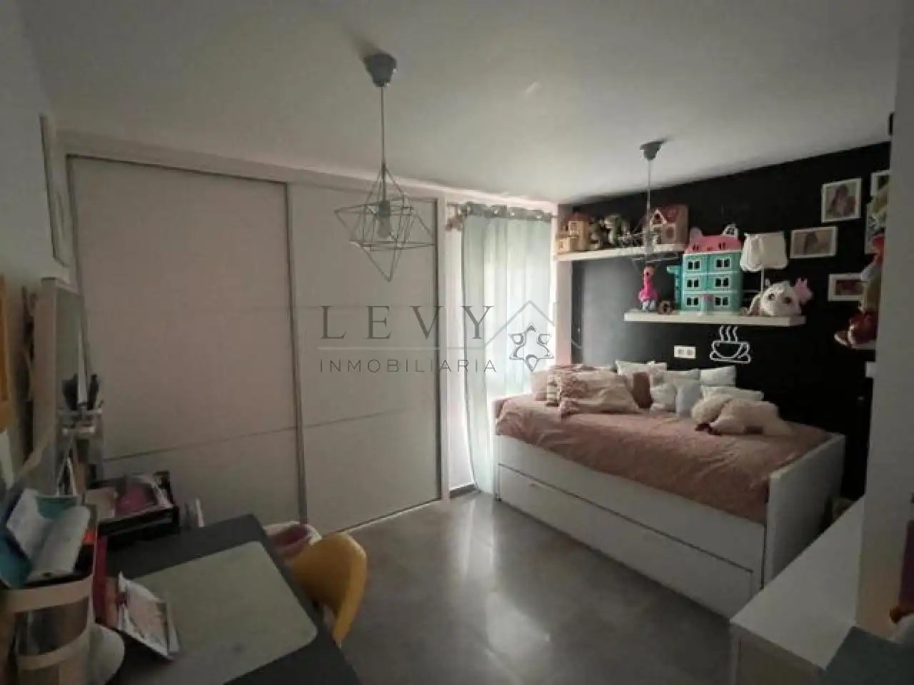 Habitación de Piso en venta en Málaga con Aire acondicionado y Calefacción