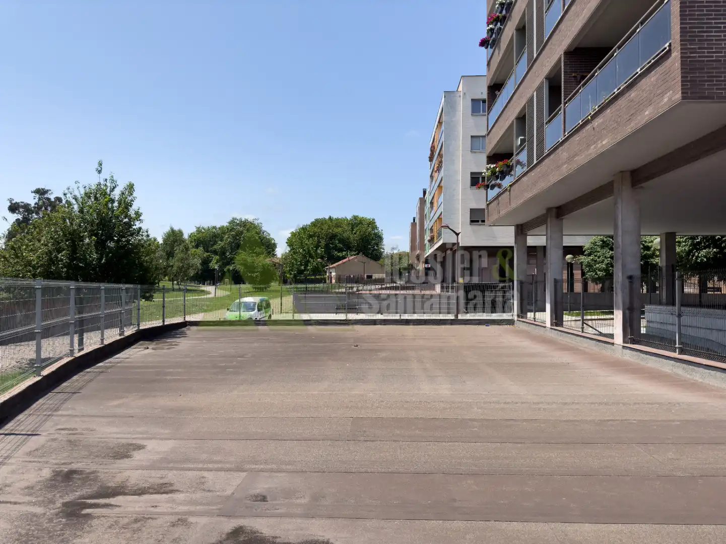 Business premises to rent in Calle Concejo de Villayón, imagen 23