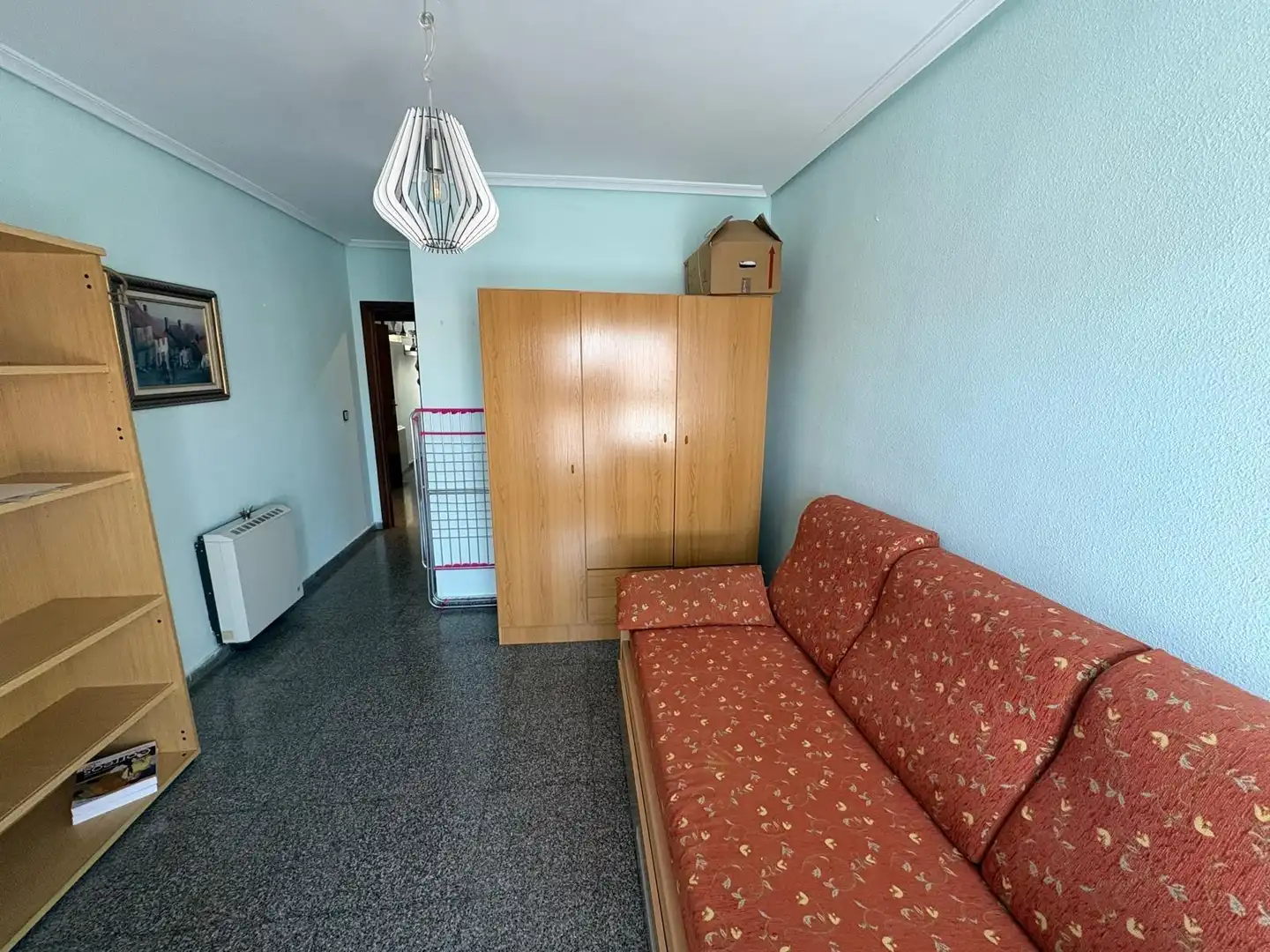 Sala de estar de Piso en venta en Almansa con Calefacción, Amueblado y Alarma