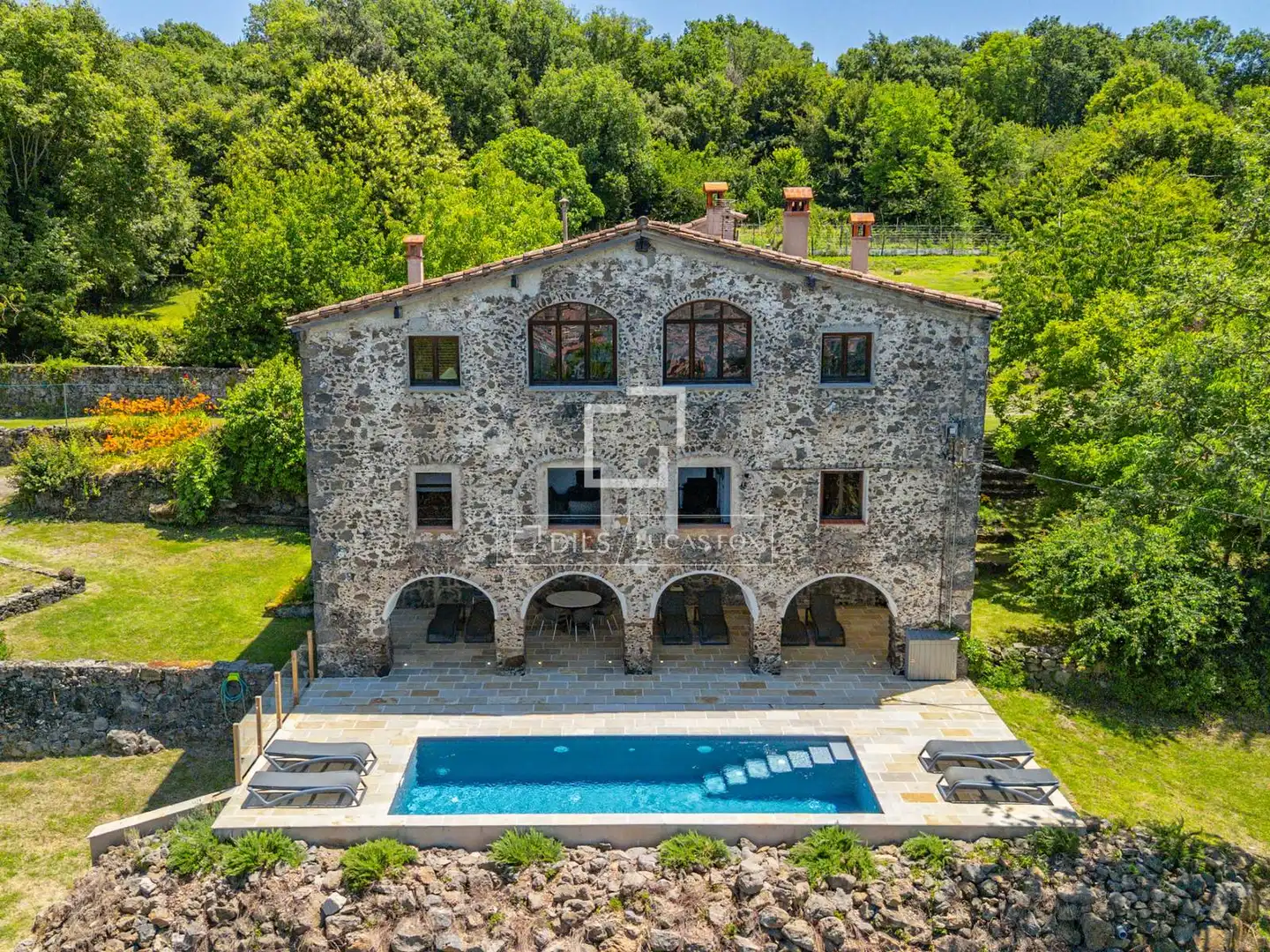 Vista exterior de Finca rústica en venda en Vilademuls amb Aire condicionat, Jardí privat i Traster