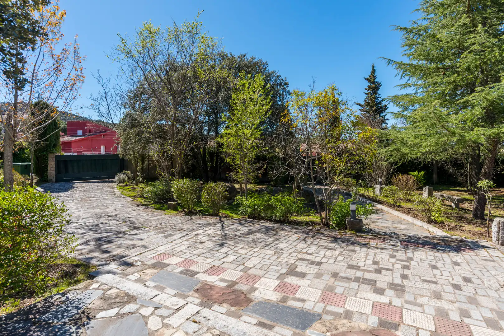 Garden of Houses for sale in Collado Villalba  with Air Conditioner, Heating and Private garden