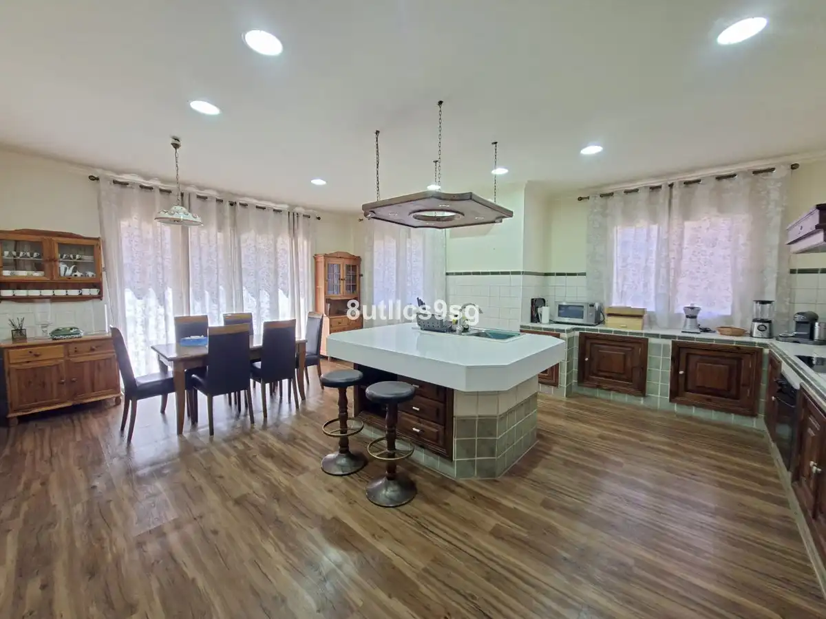 Cocina de Finca rústica en venta en Istán, Málaga