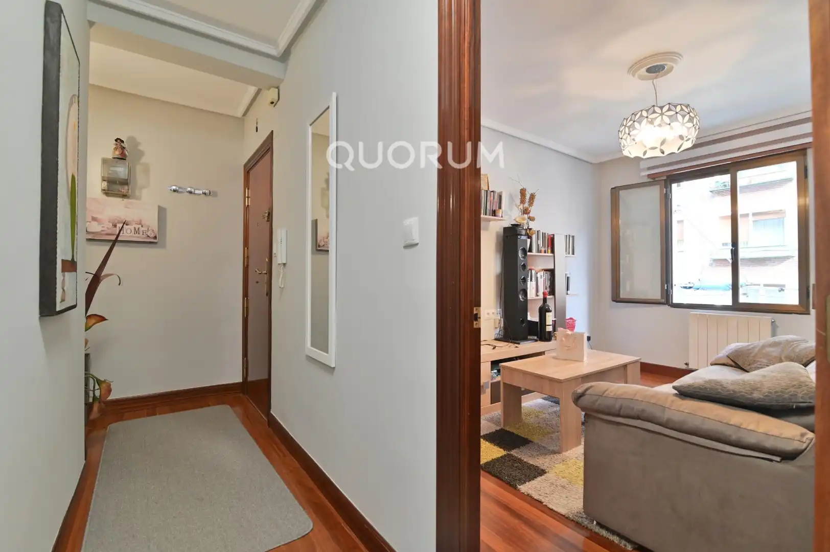 Piso en venta en Ibaiondo