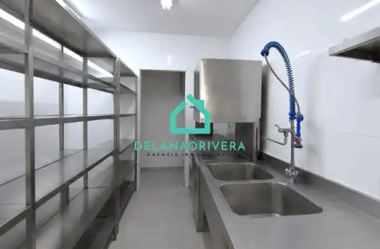 Local comercial en traspàs a Casco histórico, imagen 23