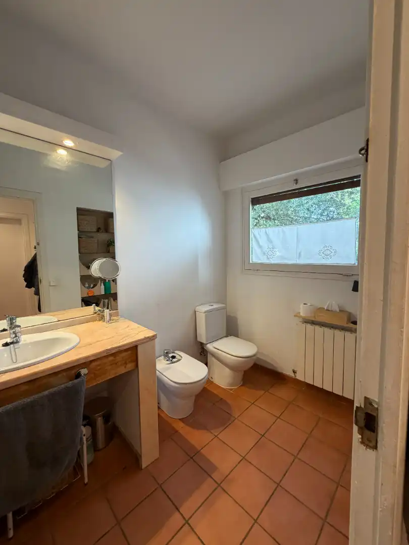 Bany de Casa o xalet en venda en Sant Cugat del Vallès amb Calefacció, Jardí privat i Terrassa