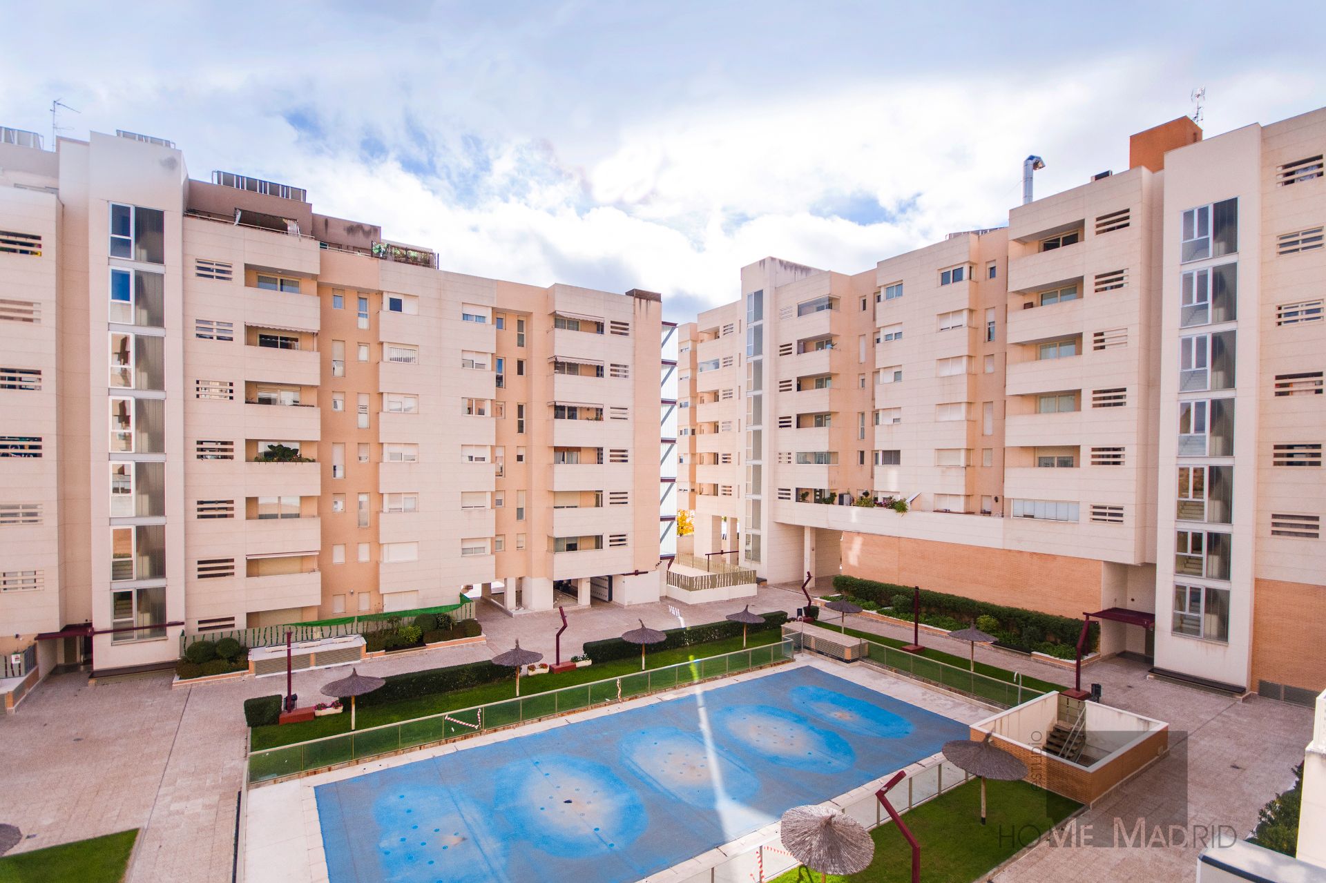 Exterior view of Flat for sale in  Madrid Capital  with Heating, Terrace and Storage room