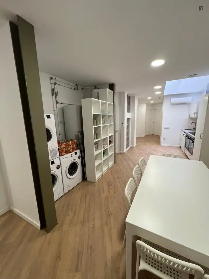 Room in Poble Nou