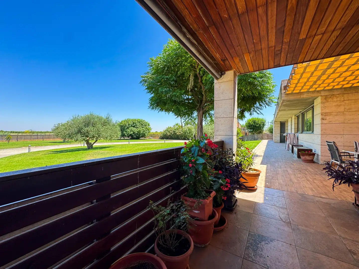 Terrassa de Casa o xalet en venda en Lleida amb Aire condicionat, Calefacció i Jardí privat