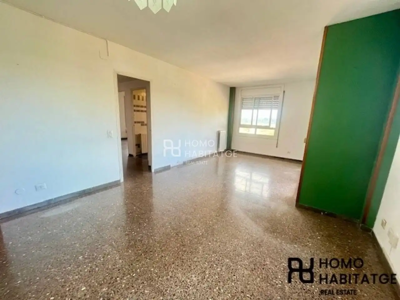 Habitación de Piso en venta en Sabadell con Calefacción y Balcón