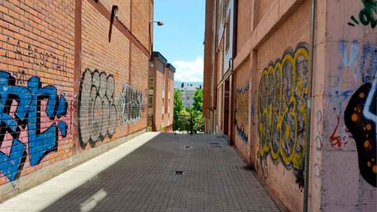 Exterior view of Premises for sale in Ponferrada