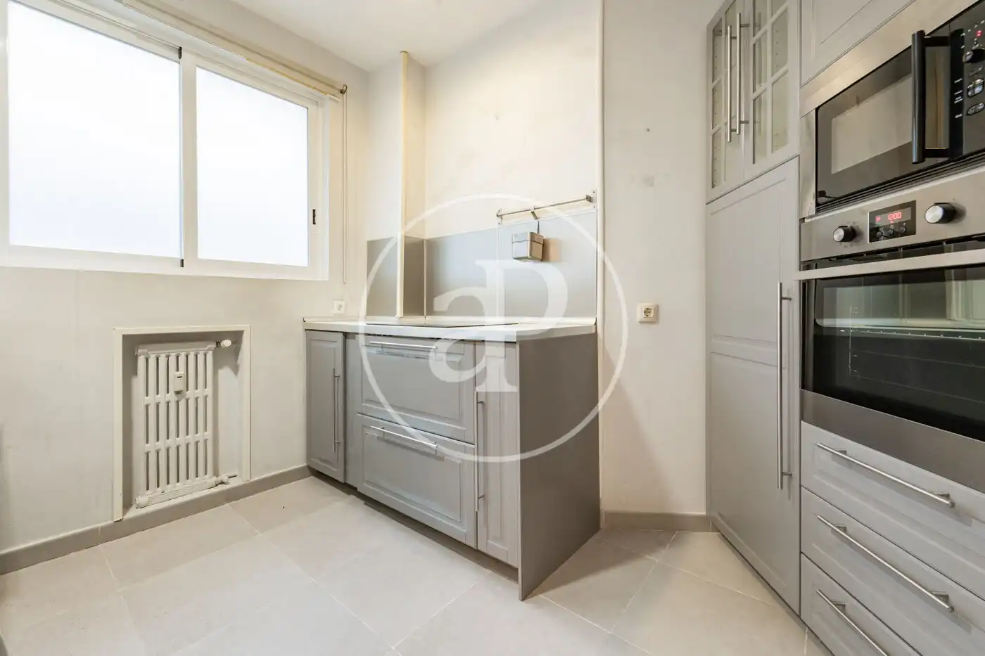 Cocina de Piso en venta en Madrid con Aire acondicionado y Calefacción