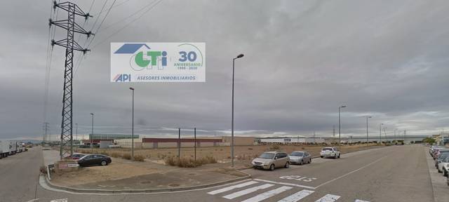 Terreno residencial en Alquiler en Calle Guglielmo Marconi, esquina con Albert Einste en Villanueva de Gállego