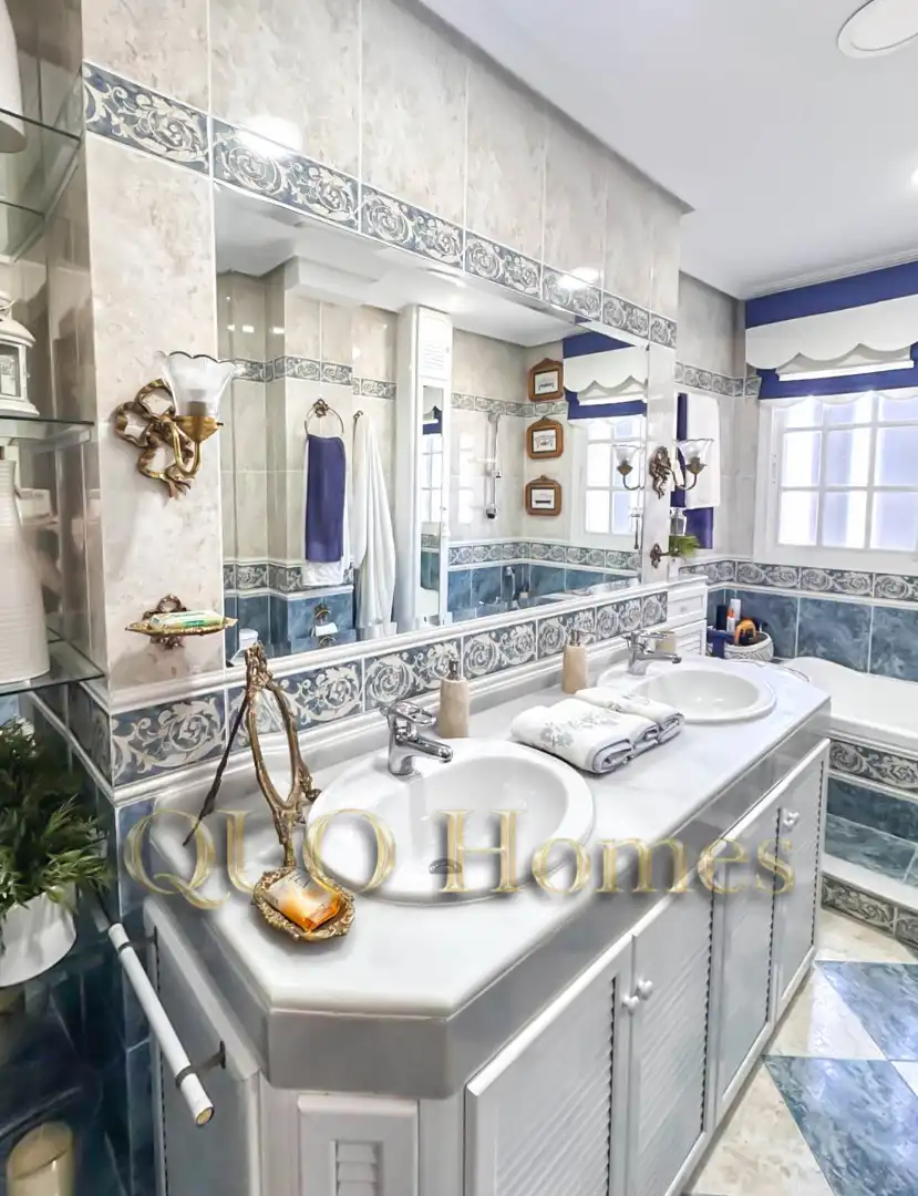 Bathroom of Flat for sale in Jerez de la Frontera  with Air Conditioner