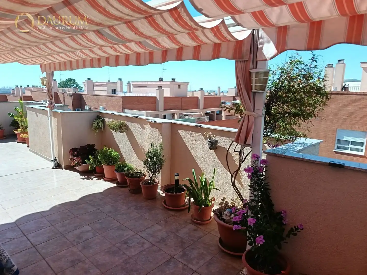 Terrace of Duplexes for sale in Pobles de l'Oest
