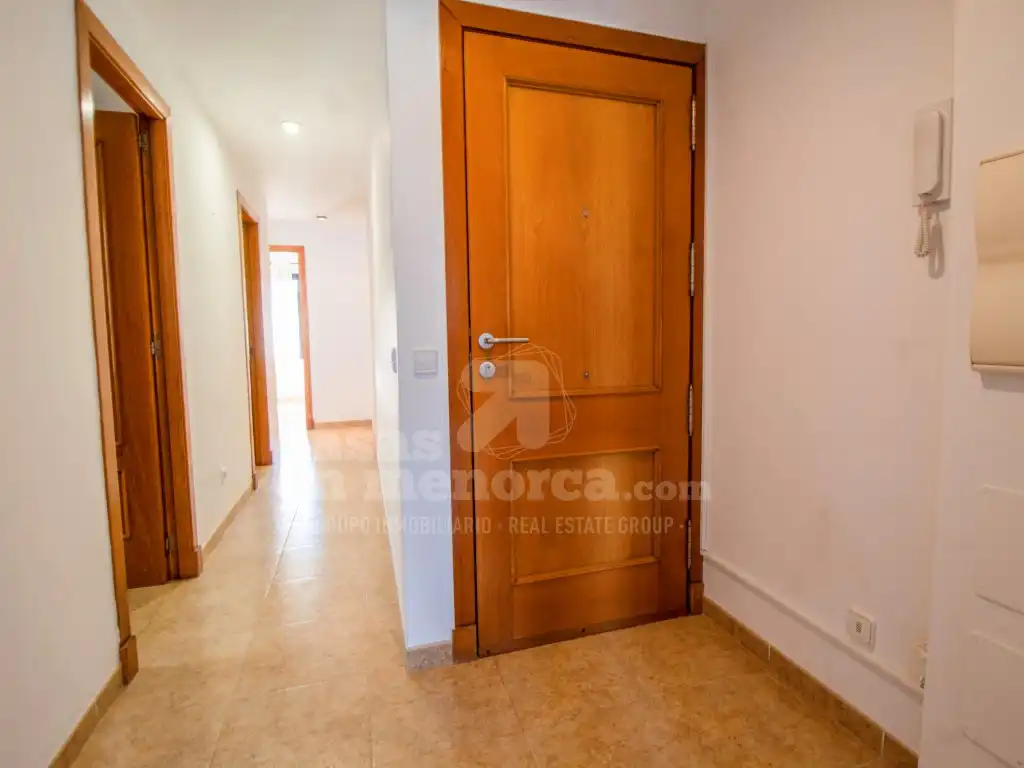 Flat for sale in Es Castell  with Air Conditioner and Terrace