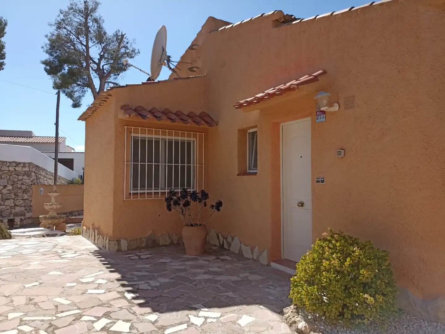 Houses for rent in Paichi