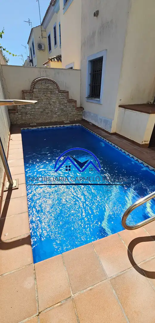 Piscina de Dúplex en venta en Sanlúcar de Barrameda con Aire acondicionado y Piscina