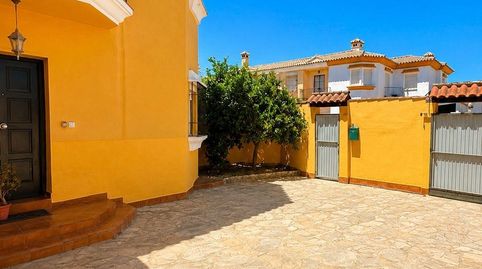 Foto 3 de Casa adosada en venta en El Rinconcillo, Algeciras