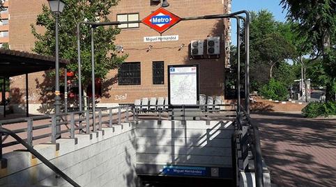 Foto 3 de Piso en venta en Calle Fuengirola, Palomeras Sureste,  Madrid Capital