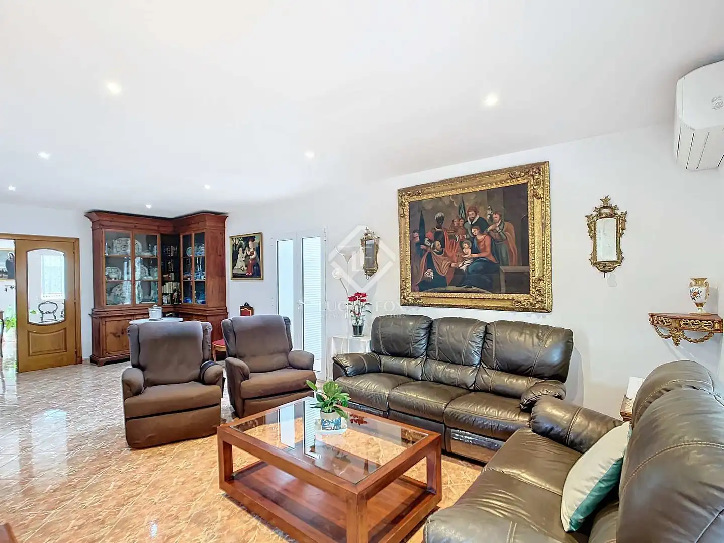 Sala d'estar de Casa o xalet en venda en Ciutadella de Menorca amb Aire condicionat, Calefacció i Jardí privat