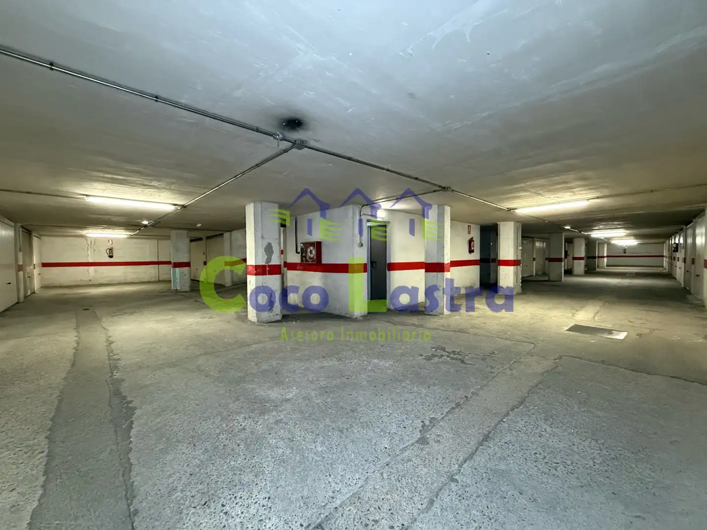 Parkplatz von Garage zum Verkauf in Salamanca
