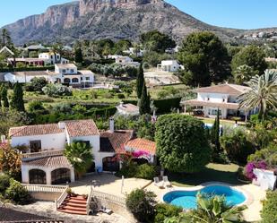 Vista exterior de Casa o xalet en venda en Jávea / Xàbia amb Aire condicionat, Jardí privat i Terrassa