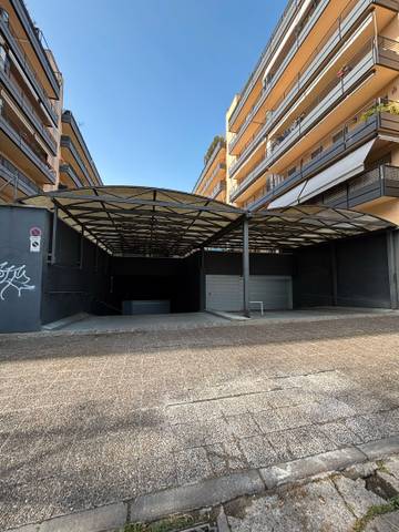 Garaje en Venta en Palau