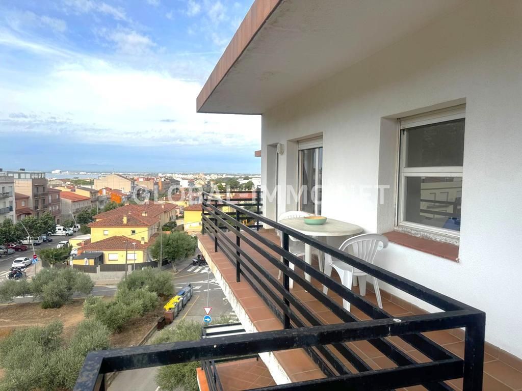 Apartamento en venta en Carrer Amsterdam, Els Grecs - Mas Oliva, Roses