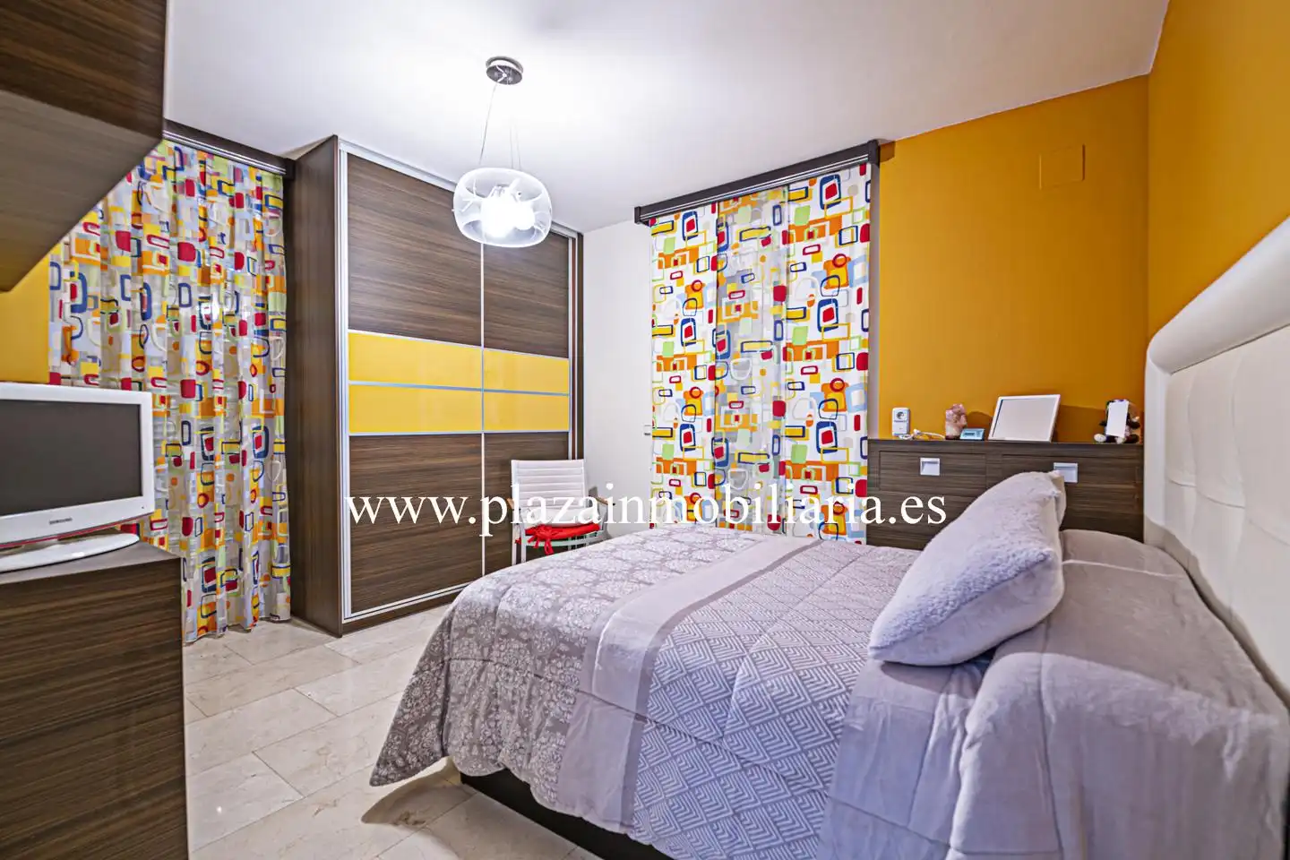 Dormitori de Casa o xalet en venda en Lucena amb Aire condicionat, Terrassa i Traster