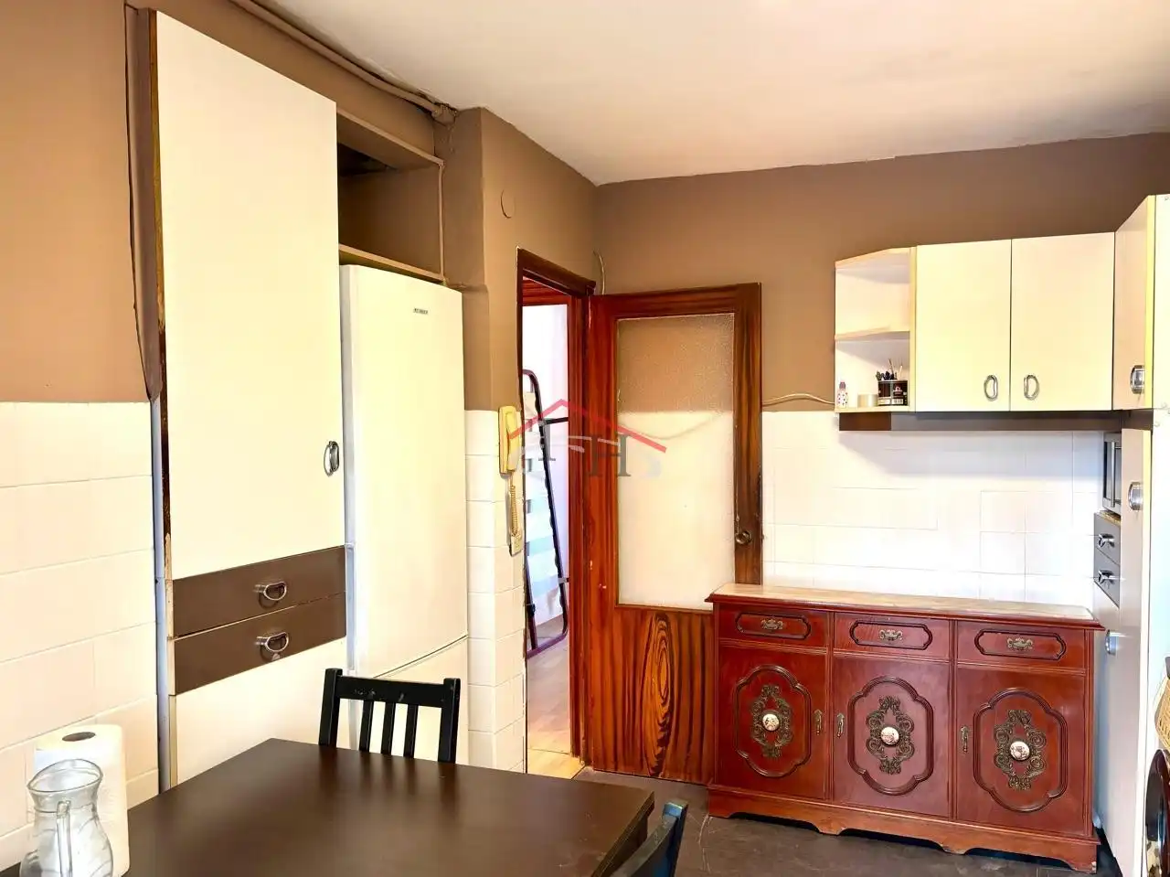 Kitchen of Flat for sale in León Capital   with Heating, Parquet flooring and Storage room