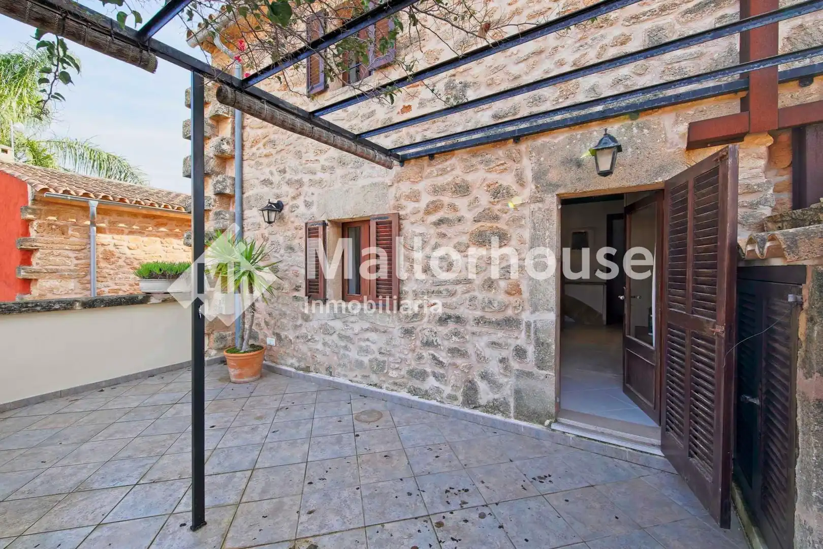 Exterior view of Detached homes for sale in Alcúdia  with Air Conditioner, Private garden and Terrace